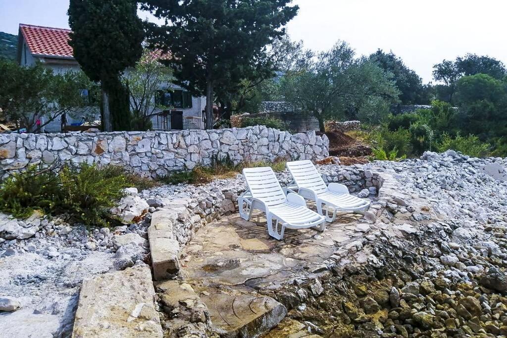 Kuca Za Odmor Obitelji Pedisic Villa Banj Luaran gambar