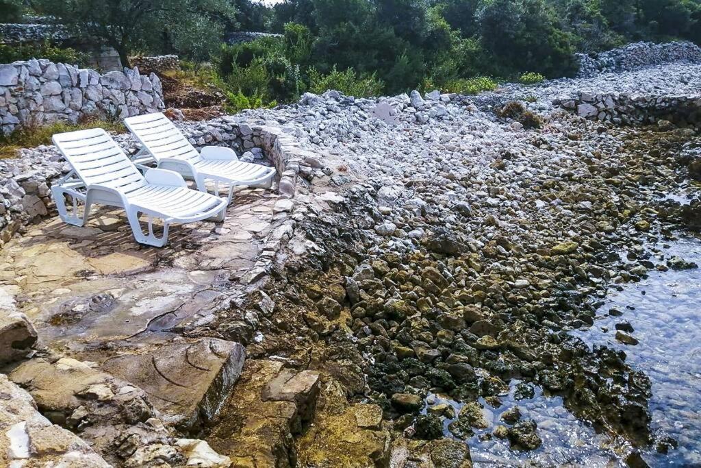 Kuca Za Odmor Obitelji Pedisic Villa Banj Luaran gambar